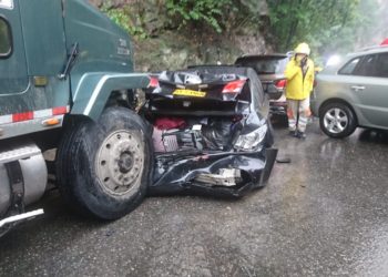 Accidente en la vía Bogotá-Girardot, deja 3 heridos 