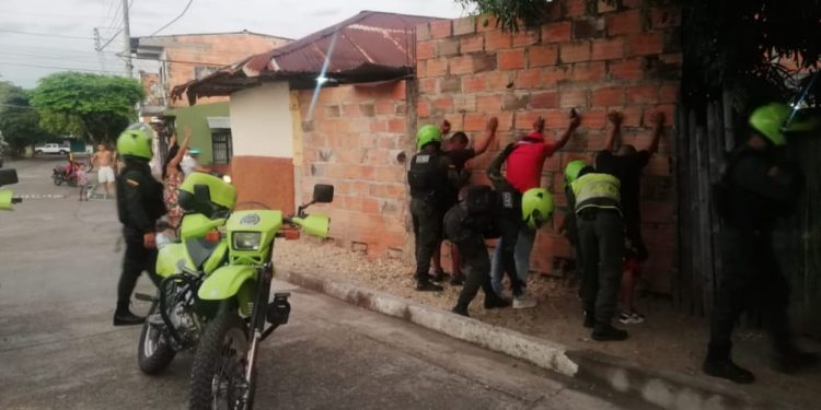 La Policía adelanta en Girardot diferentes operativos contra el narcotráfico