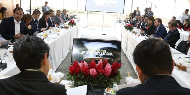 Por primera vez Cundinamarca y Bogotá tendrán Plan de Desarrollo Ciudad-Región 