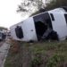 Aparatoso accidente en la vía Nariño-Girardot, deja 14 heridos. Se volcó auto-vans