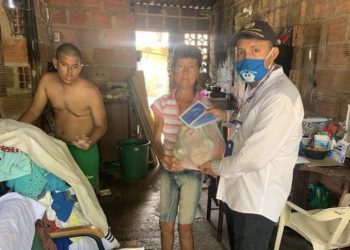 Estudiantes de Girardot, en condición de vulnerabilidad, reciben el PAE