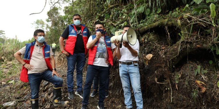 Más de $7.000 millones para infraestructura deportiva, vías, maquinaria, saneamiento básico y cultura en Sasaima.  