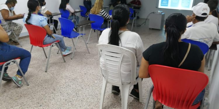 Avanza apoyo y capacitación para los emprendedores de Ricaurte.