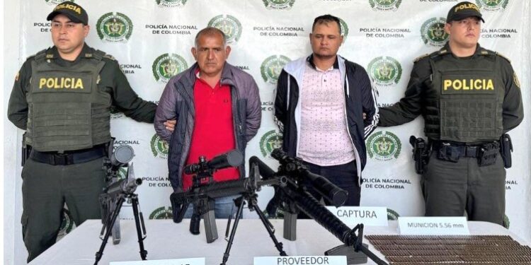 Capturados delincuentes que transportaban armamento por carreteras de Cundinamarca.
