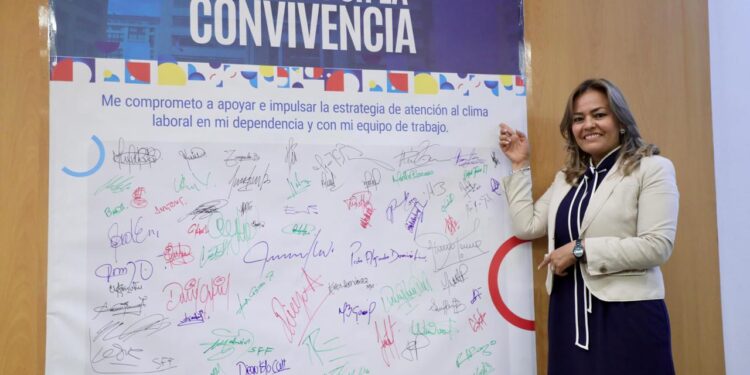 Gobernación de Cundinamarca firma Acuerdo por la Convivencia para transformar el clima laboral.