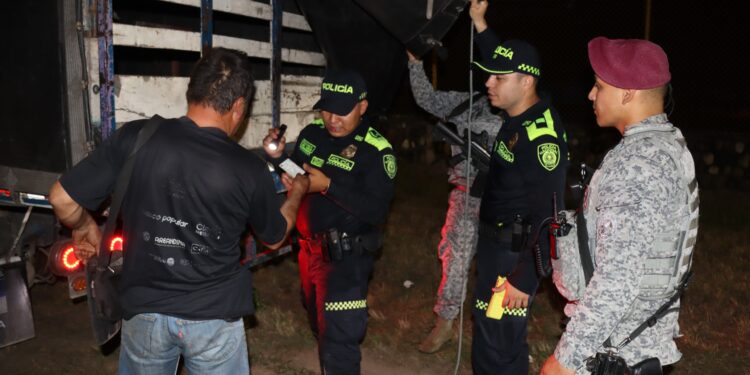 Fuerza Aeroespacial Colombiana fortalece la seguridad en Tolima, Huila y Cundinamarca.