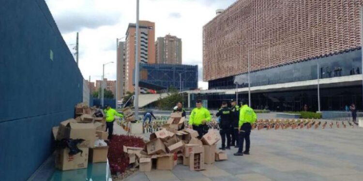 Más de 11.800 botellas adulteradas incautadas: Cundinamarca refuerza controles para ferias y conciertos en 2026.