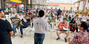 Más de 200 ciudadanos son atendidos en jornada catastral en Tocaima con acuerdos para nuevas revisiones.
