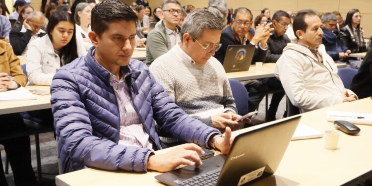 Cundinamarca inició la planeación de la matrícula 2027 para garantizar el acceso de miles de estudiantes al sistema educativo.