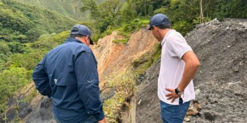 Gobernación comienza nuevas intervenciones viales y atención a puntos críticos en cuatro municipios de Cundinamarca.