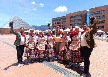 Fueron 9 municipios y 10 delegaciones, las que participaron en el primer Festival de Danzas de la Gobernación.
