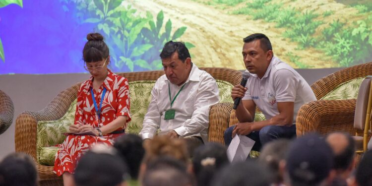 Cundinamarca presenta a organizaciones campesinas medidas frente a la sequía.