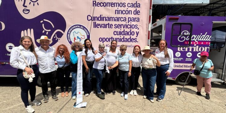 Unidad Móvil del Cuidado inicia en Yacopí su recorrido por zonas rurales de Cundinamarca.