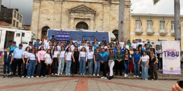 Ruta Rosa lleva asesoría pensional con enfoque de género a las mujeres de Fusagasugá.